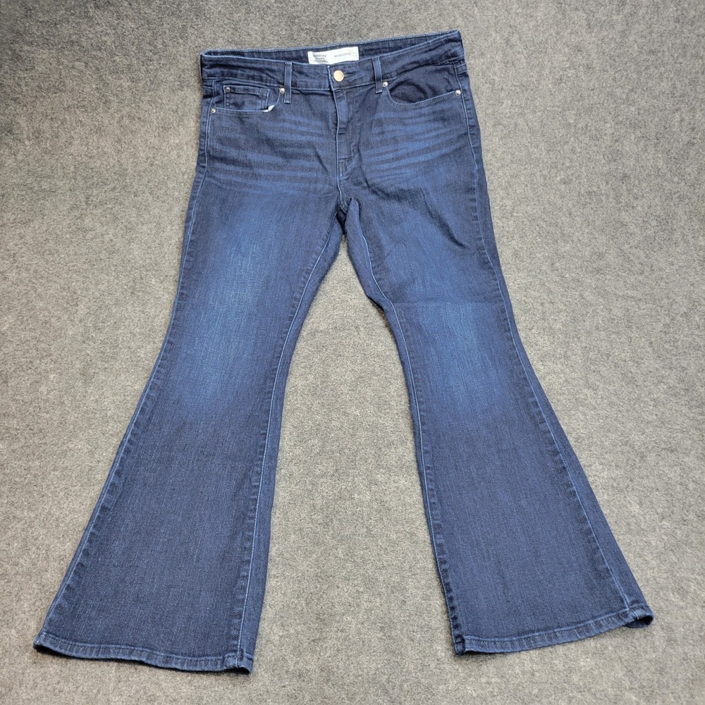 Levis Jeans Womens 32x30 Y2K Streetwear Comfort Mid Rise Bootcut Leg Cowgirl - Picture 2 of 12